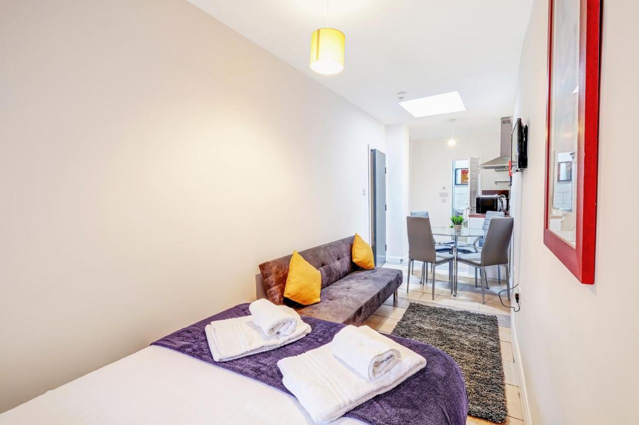 Fernbank Rooms Sudbury Hill, Harrow, Self-Contained Studios With En-Suite Harrow on the Hill Eksteriør bilde